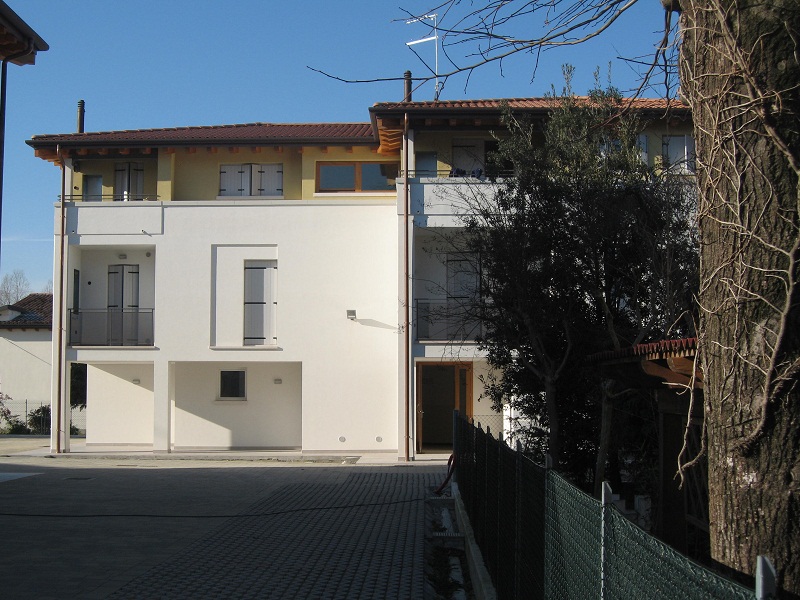 L&#039;impresa Sernagiotto Angelino ha costruito due edifici di moderna generazione a Fiera, Treviso.