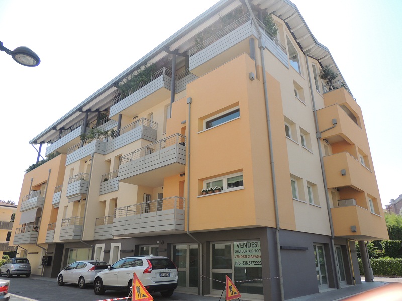 Disponibili spazi direzionali o commerciali a Montebelluna (TV) inseriti in un nuovo Residence.